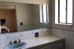 413 Fig St, Madera, CA 93638 - Photo 19