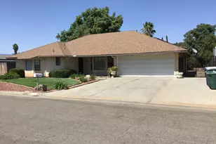 413 Fig St, Madera, CA 93638 - Photo 1