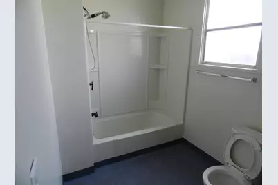 50 Katherine Ave, Salinas, CA 93901 - Photo 17