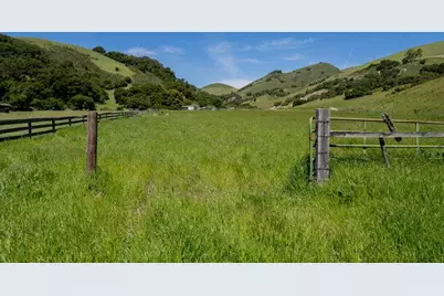 100 Old Stage Rd, San Juan Bautista, CA 95045 - Photo 1