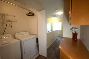 258 E E St, Benicia, CA 94510 - Photo 13