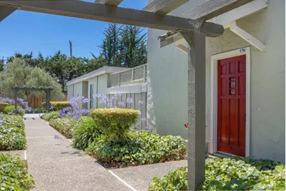 176 Crestview Ct, Watsonville, CA 95076 - Photo 1