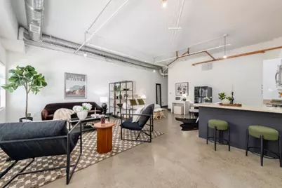 850 W Grand Ave D, Oakland, CA 94607 - Photo 1