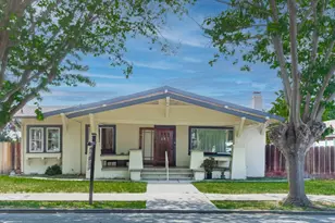 906 West St, Hollister, CA 95023 - Photo 1