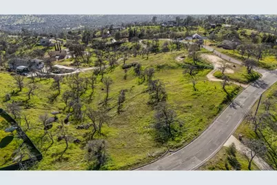 41176 Lilley Mountain Dr, Coarsegold, CA 93614 - Photo 9