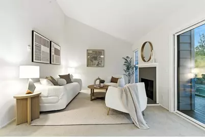 905 W Middlefield Rd 974, Mountain View, CA 94043 - Photo 1