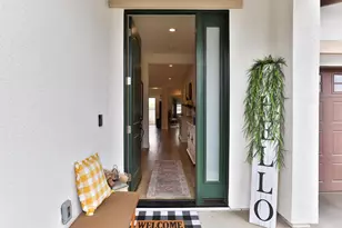 2102 White Oak Dr, Hollister, CA 95023 - Photo 3