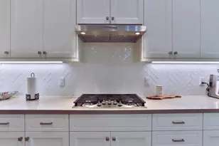 2102 White Oak Dr, Hollister, CA 95023 - Photo 9