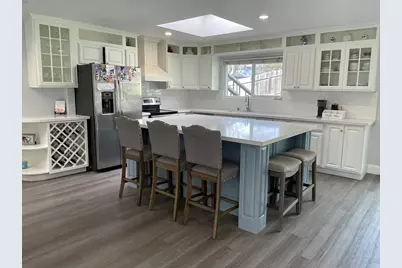 15105 Charter Oak Blvd, Salinas, CA 93907 - Photo 9