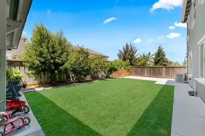 17753 Wheat Field St, Lathrop, CA 95330 - Photo 29