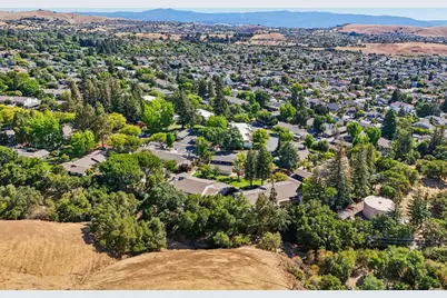 5286 Cribari Hts, San Jose, CA 95135 - Photo 39