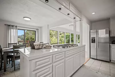 25 Linda Vista Dr, Monterey, CA 93940 - Photo 9