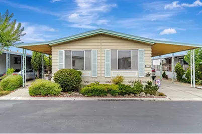 189 Chateau La Salle Dr 189, San Jose, CA 95111 - Photo 1