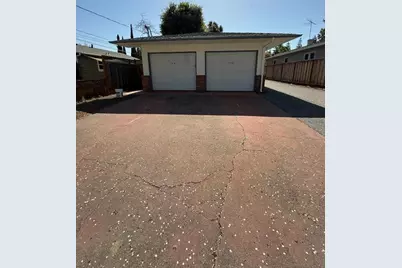 717 Ehrhorn Ave, Mountain View, CA 94041 - Photo 17