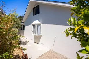 631 Park Wy, Santa Cruz, CA 95065 - Photo 41