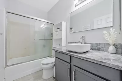 749 Bonita Pl, San Jose, CA 95116 - Photo 25