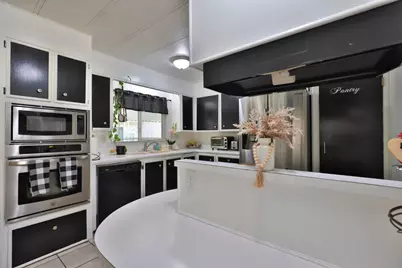 19690 N Highway 99 26, Acampo, CA 95220 - Photo 9