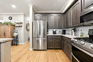 160 Sarafina Way, Gilroy, CA 95020 - Photo 9