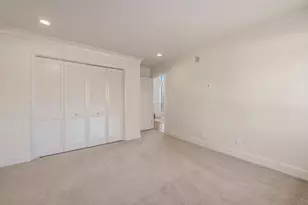 700 Sand Hill Cir, Menlo Park, CA 94025 - Photo 17