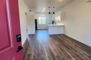 728 W 1st Ave 201, Chico, CA 95926 - Photo 1