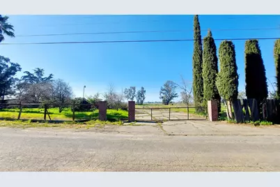 7304 Hedge Ave, Sacramento, CA 95829 - Photo 3