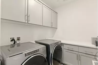 1571 Castlewood Pl, Gilroy, CA 95020 - Photo 31