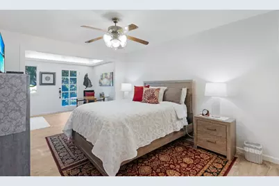 120 Marks Dr, Hollister, CA 95023 - Photo 37