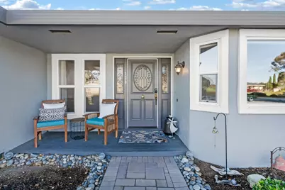 120 Marks Dr, Hollister, CA 95023 - Photo 5