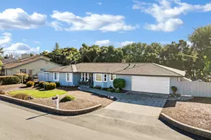 120 Marks Dr, Hollister, CA 95023 - Photo 3