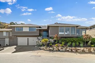 942 Viewridge Dr, San Mateo, CA 94403 - Photo 1