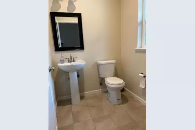 291 Slate Ave, Hollister, CA 95023 - Photo 3