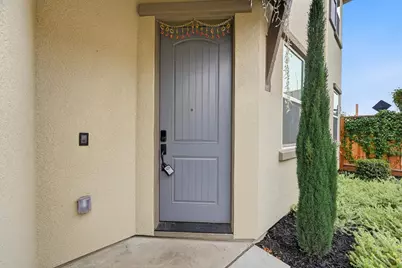 1372 S Melville Ln, Tracy, CA 95391 - Photo 5