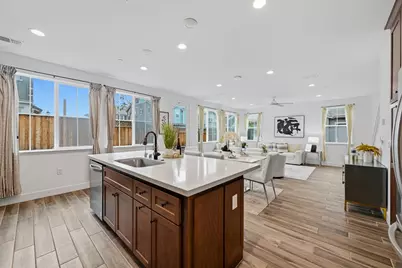 1372 S Melville Ln, Tracy, CA 95391 - Photo 19