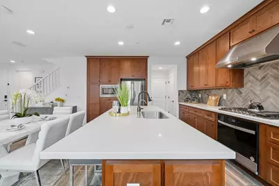 1372 S Melville Ln, Tracy, CA 95391 - Photo 23