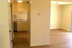 1310 Primavera St 118, Salinas, CA 93901 - Photo 11