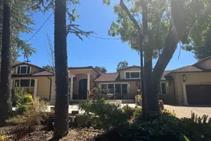 13605 Surrey Ln, Saratoga, CA 95070 - Photo 1