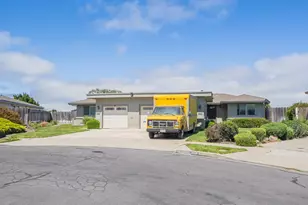 522 &amp 524 San Blanco Ct, Salinas, CA 93901 - Photo 1