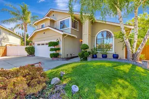 1206 Sycamore Ct, Gilroy, CA 95020 - Photo 3