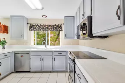 1206 Sycamore Ct, Gilroy, CA 95020 - Photo 7