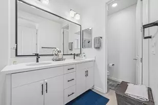 390 Camarillo Ter, Sunnyvale, CA 94085 - Photo 19