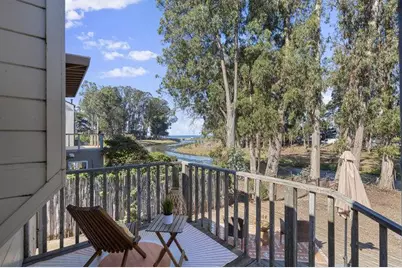 241 Palisades Ave, Santa Cruz, CA 95062 - Photo 1