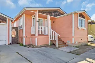 704 Garner Ave 3, Salinas, CA 93905 - Photo 1