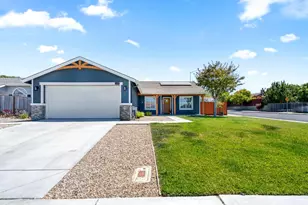 2399 Paradise Dr, Hollister, CA 95023 - Photo 1