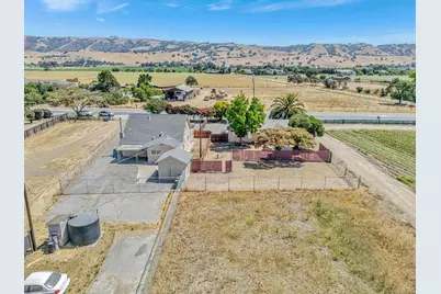 2718 Ferguson Rd, Gilroy, CA 95020 - Photo 49