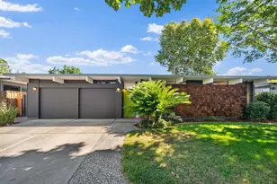 2326 Fairglen Dr, San Jose, CA 95125 - Photo 1