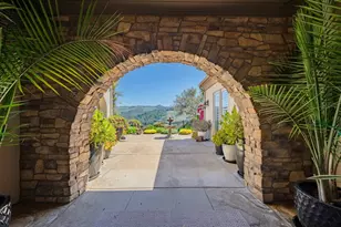 407 Mirador Ct, Monterey, CA 93940 - Photo 5