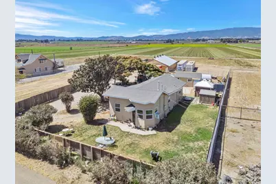 2712 Ferguson Rd, Gilroy, CA 95020 - Photo 3