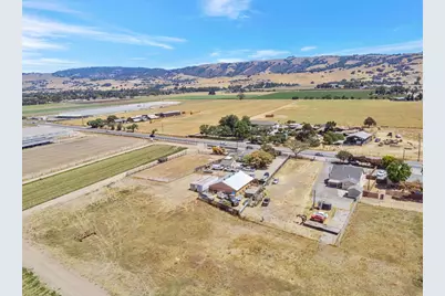 2712 Ferguson Rd, Gilroy, CA 95020 - Photo 21