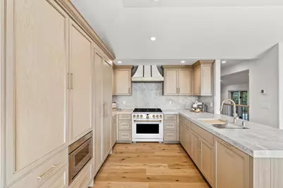 2 SE San Antonio Ave, Carmel, CA 93923 - Photo 11