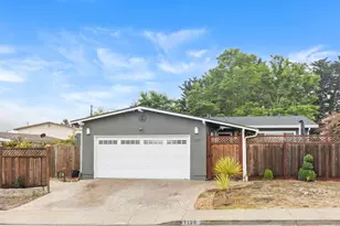1138 Manzanita Dr, Pacifica, CA 94044 - Photo 1